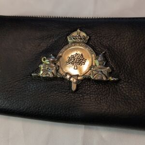 Mulberry Vintage Black Leather Wallet with Gold Emblem.